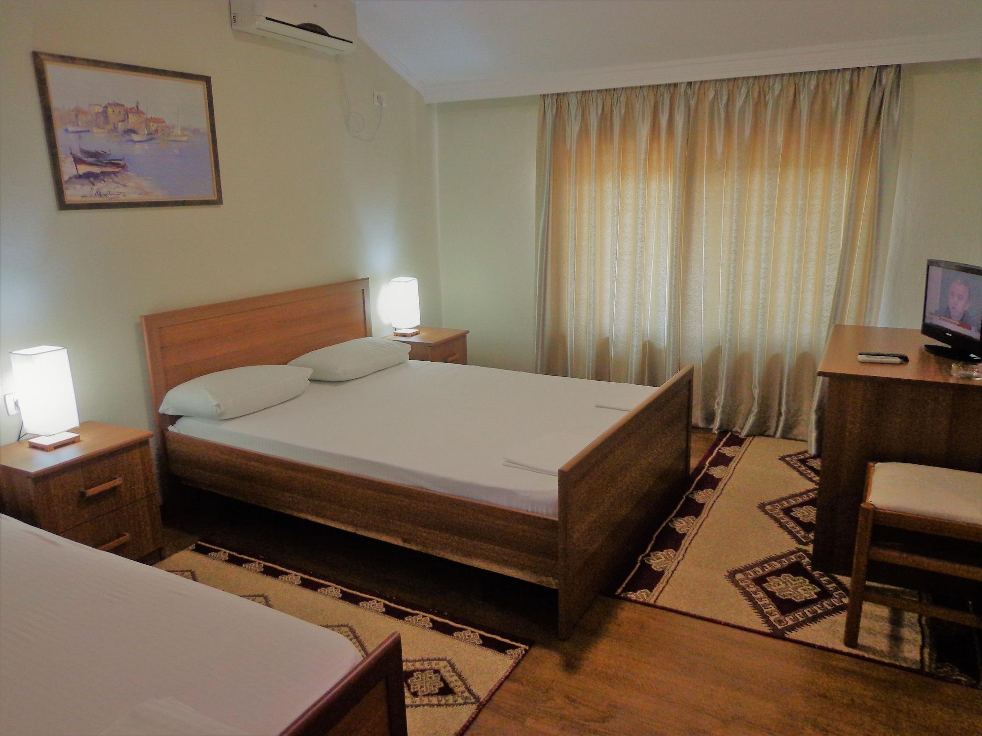 Viktoria Tirana 3*
