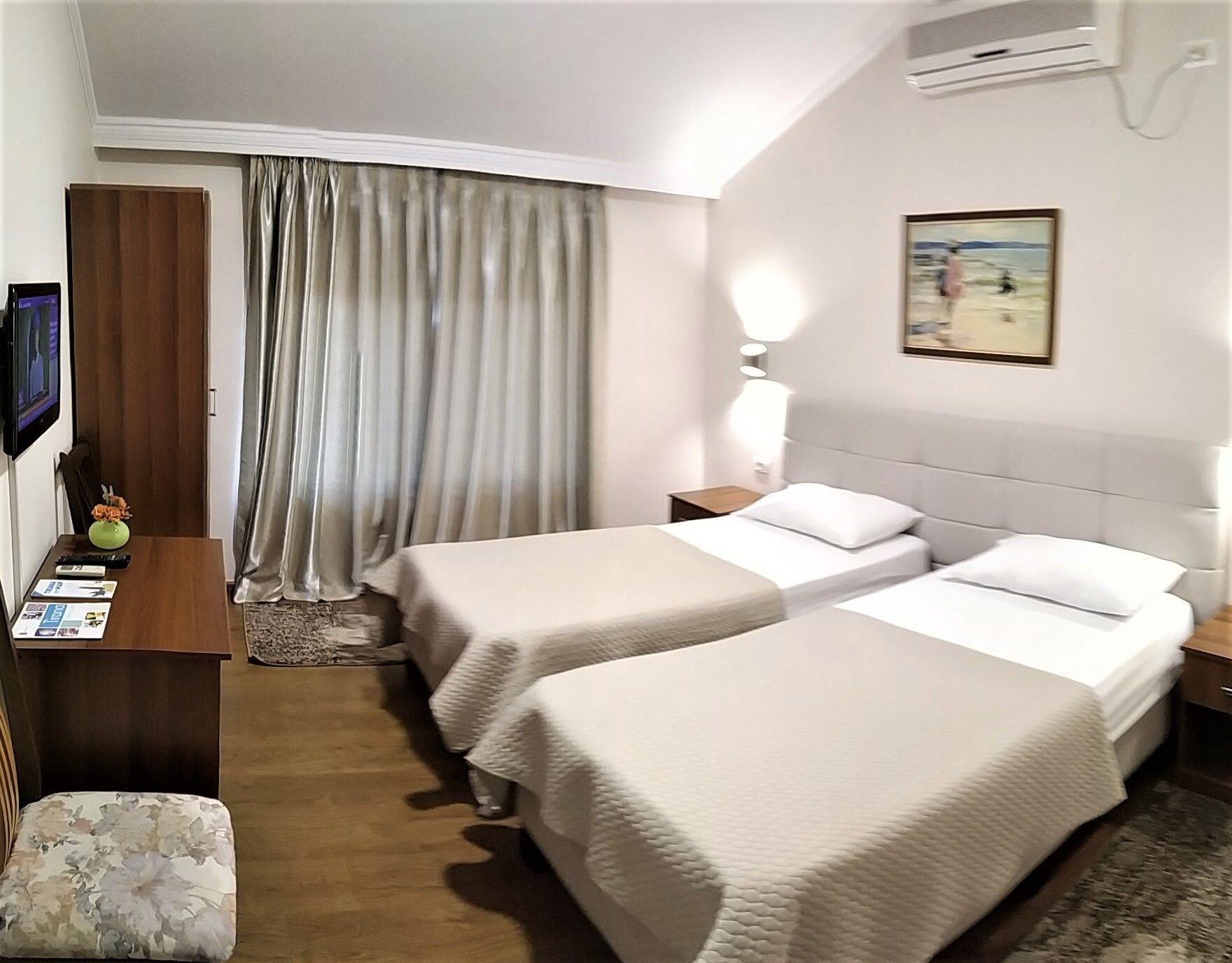 Hotel Viktoria Tirana Mjull-Bathore